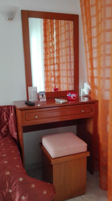 Star Apartment Kallithea  Bagian luar foto